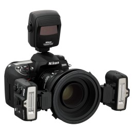 Nikon R1C1 Close-Up Speedlight Commander Kit