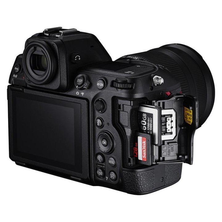 Nikon Z8 Body kit m/24-120mm